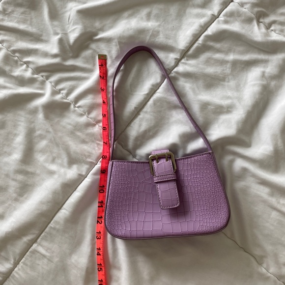 PrettyLittleThing Lilac Croc Buckle Front Shoulder Bag | Purple Purse - Picture 12 of 15